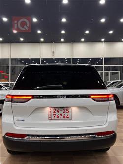 جيب جراند شيروكي